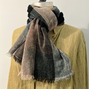 🆕Frittelli & Lockwood Chenille Check Scarf